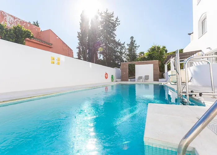 아파트 Stylish 3 Bedroom At The Heart Of Nueva Andalucia Close To Centro Plaza